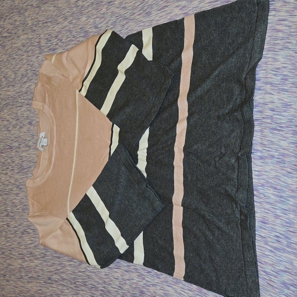 Liz Claiborne Women's Round Neck 3/4 Sleeve Pullover Sweater Size L NWOT